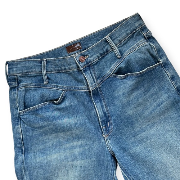 MOTHER • Dazzler Yoke Front Ankle Jean - Wander Dust - Picture 4 of 14